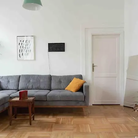 Lovely Flat With Soul By The River Wisla