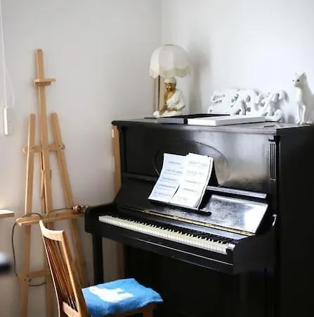 Lovely Flat With Soul By The River Wisla クラクフ